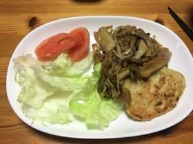 豆腐のハンバーグ キノコソース