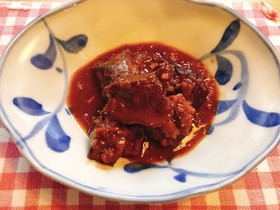 牛タンの赤ワイン煮