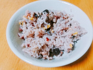 ロカボ雑穀蒟蒻ご飯の写真