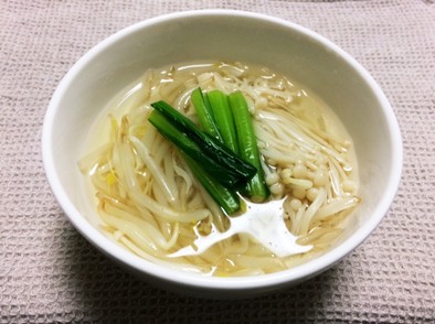 低糖質☆エノキとモヤシのスープの写真