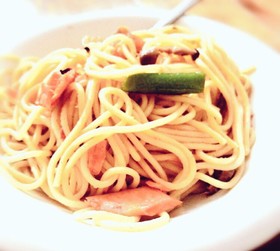 止まらない!サーモンとしめじの和風パスタ