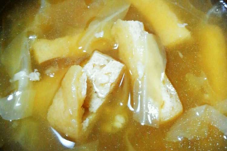キャベツと玉ねぎと油揚げの味噌汁 レシピ 作り方 By Ayamiの料理メモ クックパッド