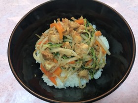 簡単カジキのビビンバ丼☆