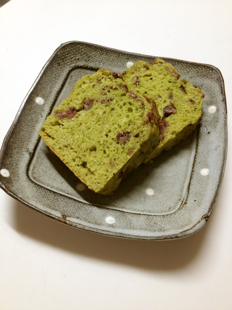 小豆の抹茶ケーキ（乳製品不使用）の画像