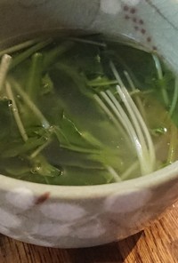 ほうれん草と水菜の梅昆布茶スープ