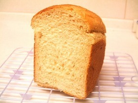 HBでサクふわ☆白ゴマたまご食パン