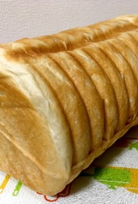 トヨ型で☆甘納豆入りラウンドパン