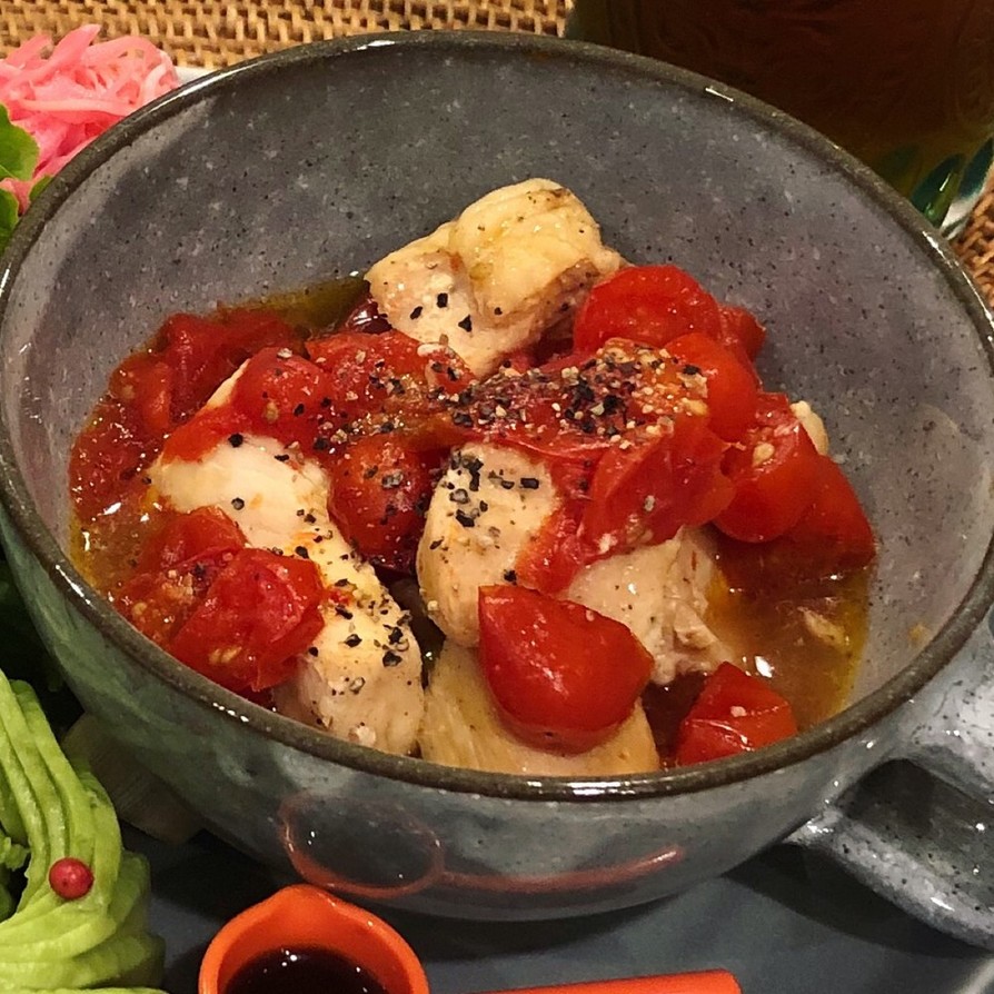 鶏胸肉とミニトマトの蒸し煮の画像