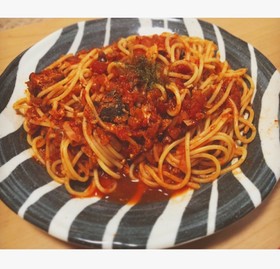 鯖缶で簡単!トマトパスタ