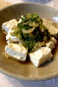 豆腐サラダの青ネギソース