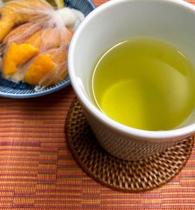 ズボラに☆みかんの皮でお茶