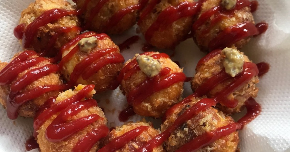Hmとたこ焼き器で ひとくちチーズドック レシピ 作り方 By ぶちゃんみ クックパッド 簡単おいしいみんなのレシピが356万品