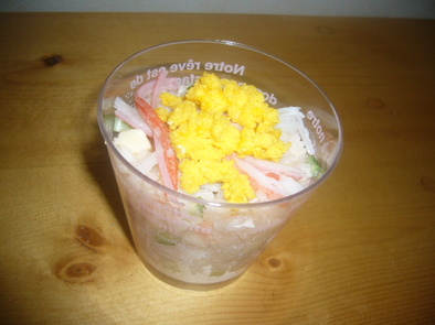 甘酢しょうがで簡単サラダ寿司♡の写真