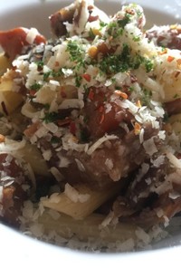 牛肉のワイン煮パスタでレストラン気分