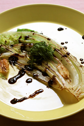 白菜ステーキ大葉ソース