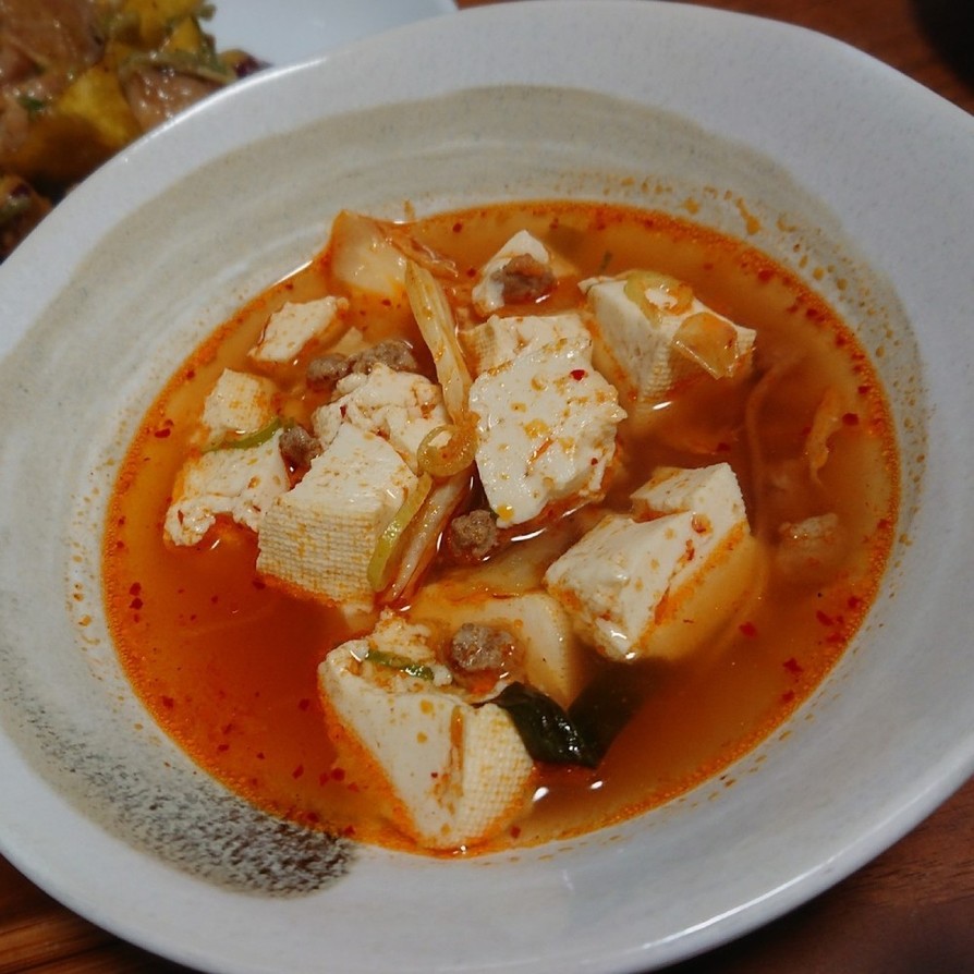 挽肉と豆腐のキムチスープの画像