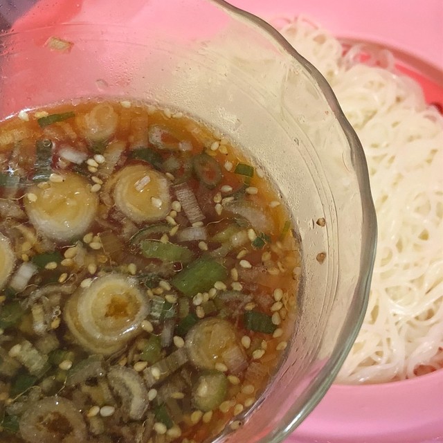 ごま油で香ばしい そうめんつゆ レシピ 作り方 By の の クックパッド 簡単おいしいみんなのレシピが360万品 ごま油で香ばしい そうめんつゆ レシピ 作り方 By の の クックパッド 簡単おいしいみんなのレシピが360万品