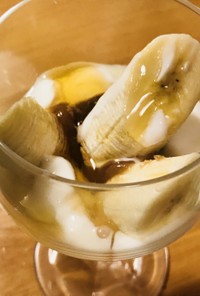 バナナ＆マロンクリームのヨーグルトパフェ