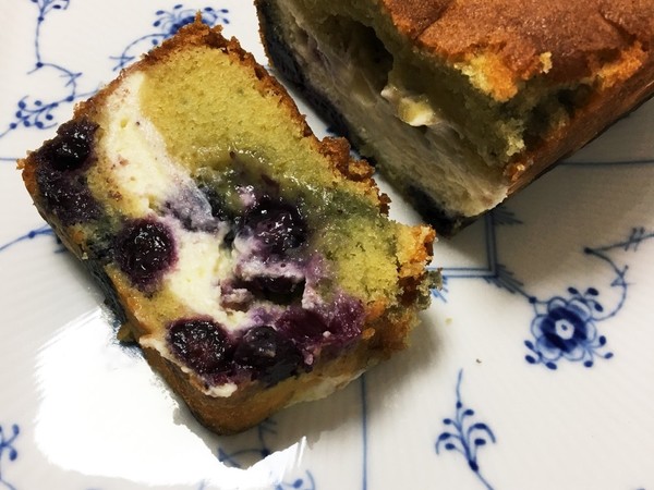 スタンドミキサーで簡単♪パウンドケーキ