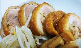 電気圧力鍋で簡単鳥股肉のチャーシュー