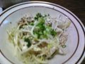 ダイエットに最適もやしとしゃぶ豚サラダ