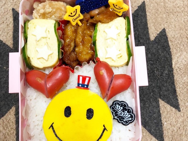 ニコちゃん弁当 遠足弁当 レシピ 作り方 By Naliee クックパッド 簡単おいしいみんなのレシピが355万品