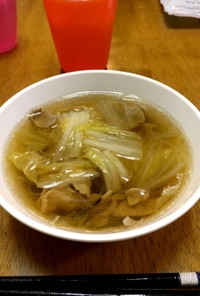 ピェンロー鍋風、白菜と春雨のスープ！