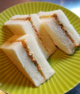 時短簡単!美味しいツナマヨサンドねぎ風味