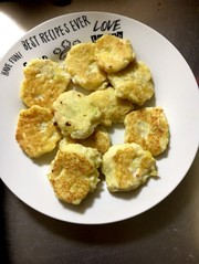 離乳食中期〜☆さつまいもと豆腐のおやきの写真