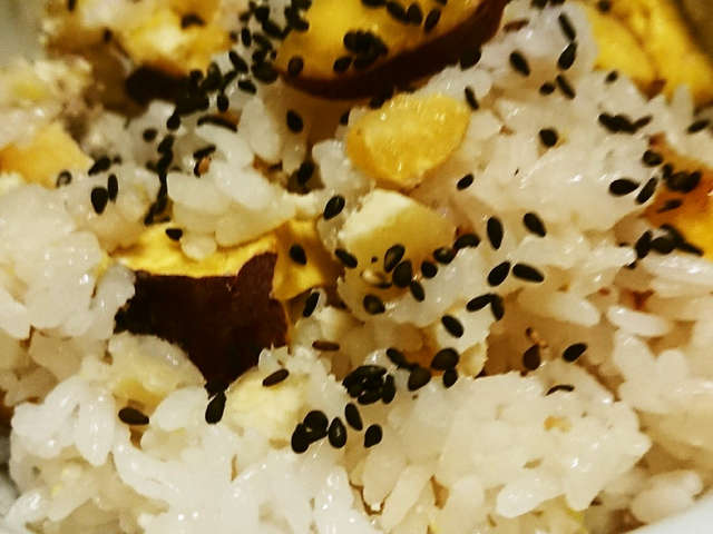 栗とさつまいもの炊き込みご飯 レシピ 作り方 By ミコおばちゃん クックパッド