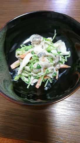 とても簡単。豆苗とササミの和え物