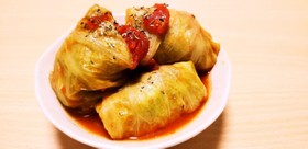 ロールキャベツのトマト煮込み