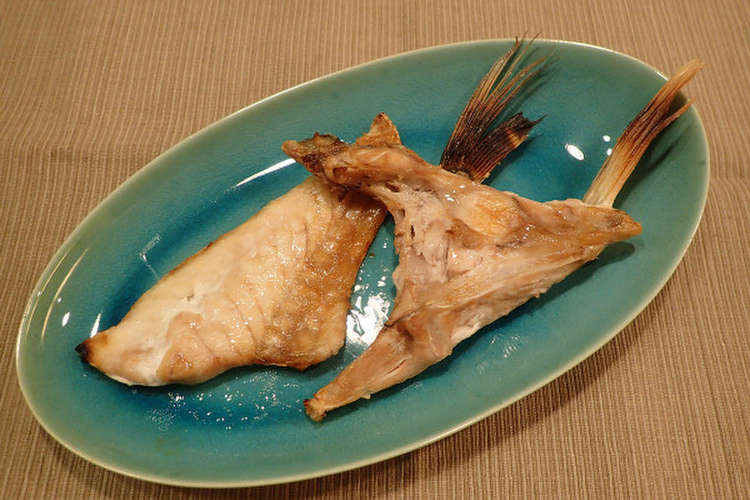 スズキのカマとハラスの塩焼き レシピ 作り方 By あおもりの肴 クックパッド