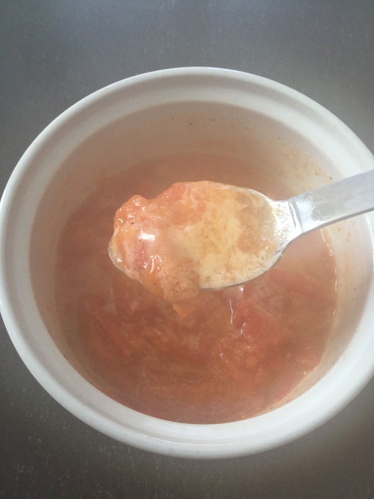 簡単レンジでちょっとのトマトスープの画像
