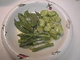 温野菜のオランデーズソースがけ