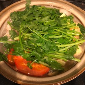 高タンパク低カロリー◎さっぱりトマト鍋
