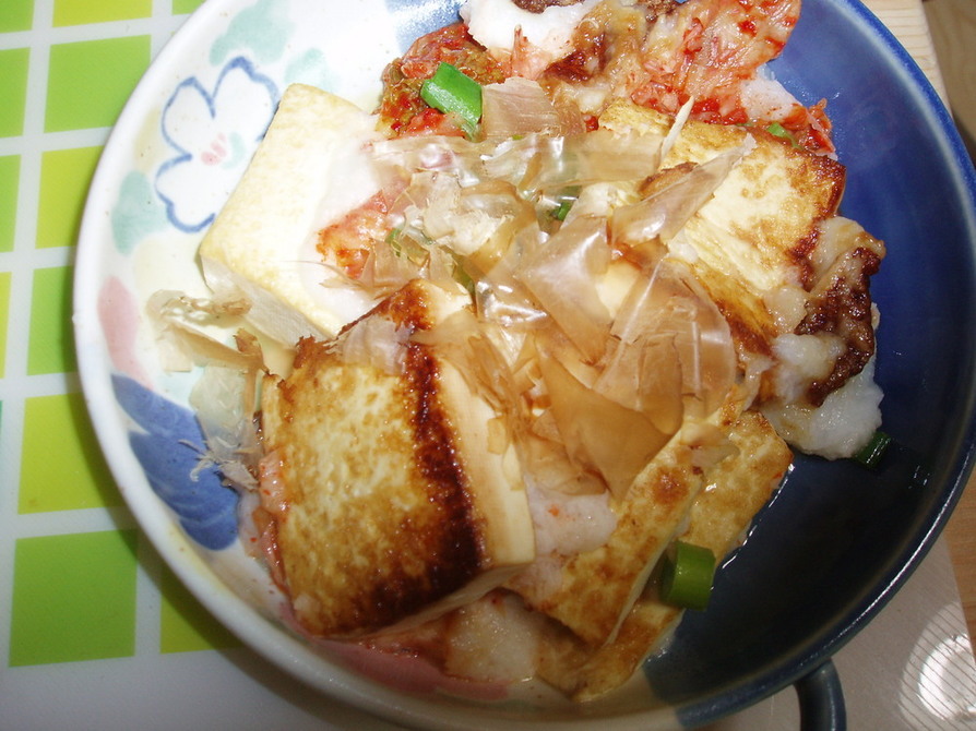 豆腐とキムチのとろろ焼きの画像
