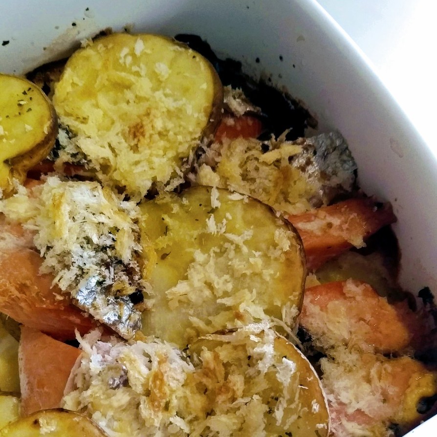 鮭とジャガイモのオーブン焼きの画像