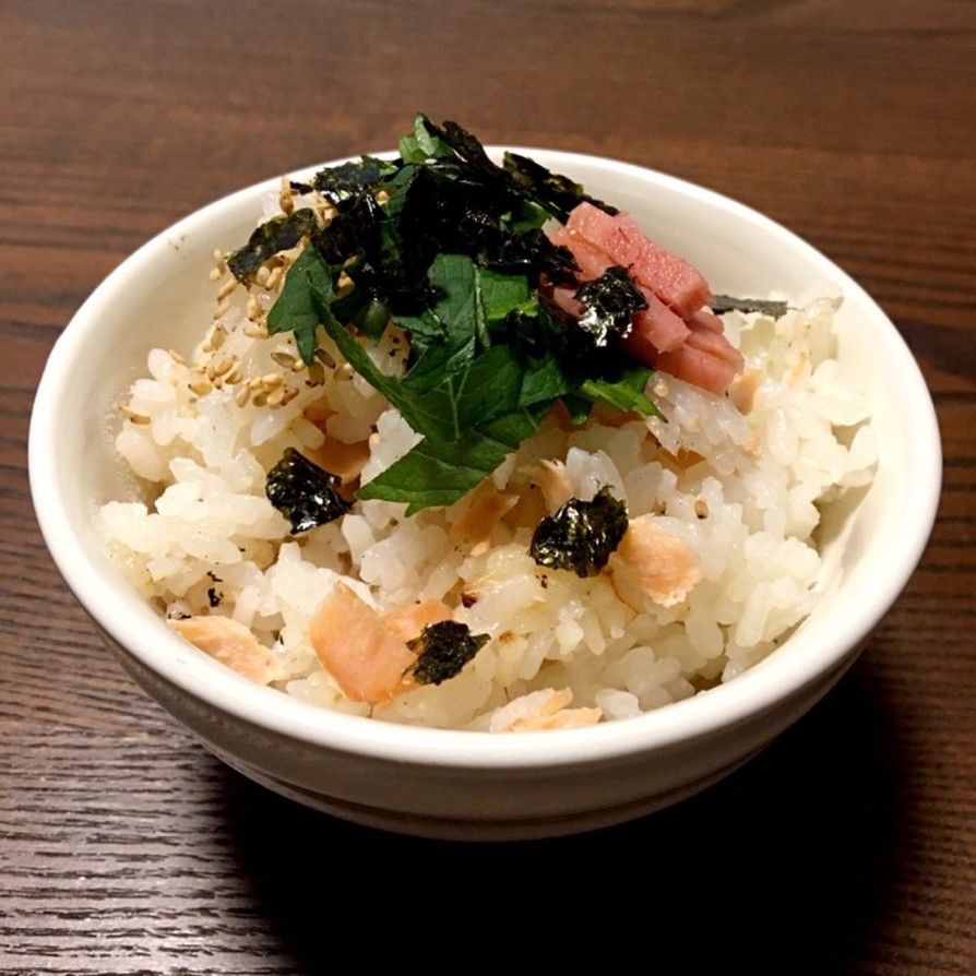 土鍋☆鮭の炊き込みご飯の画像
