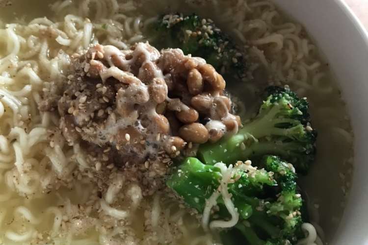 サッポロ一番塩ラーメン 納豆のせ レシピ 作り方 By こぶたみお クックパッド 簡単おいしいみんなのレシピが366万品