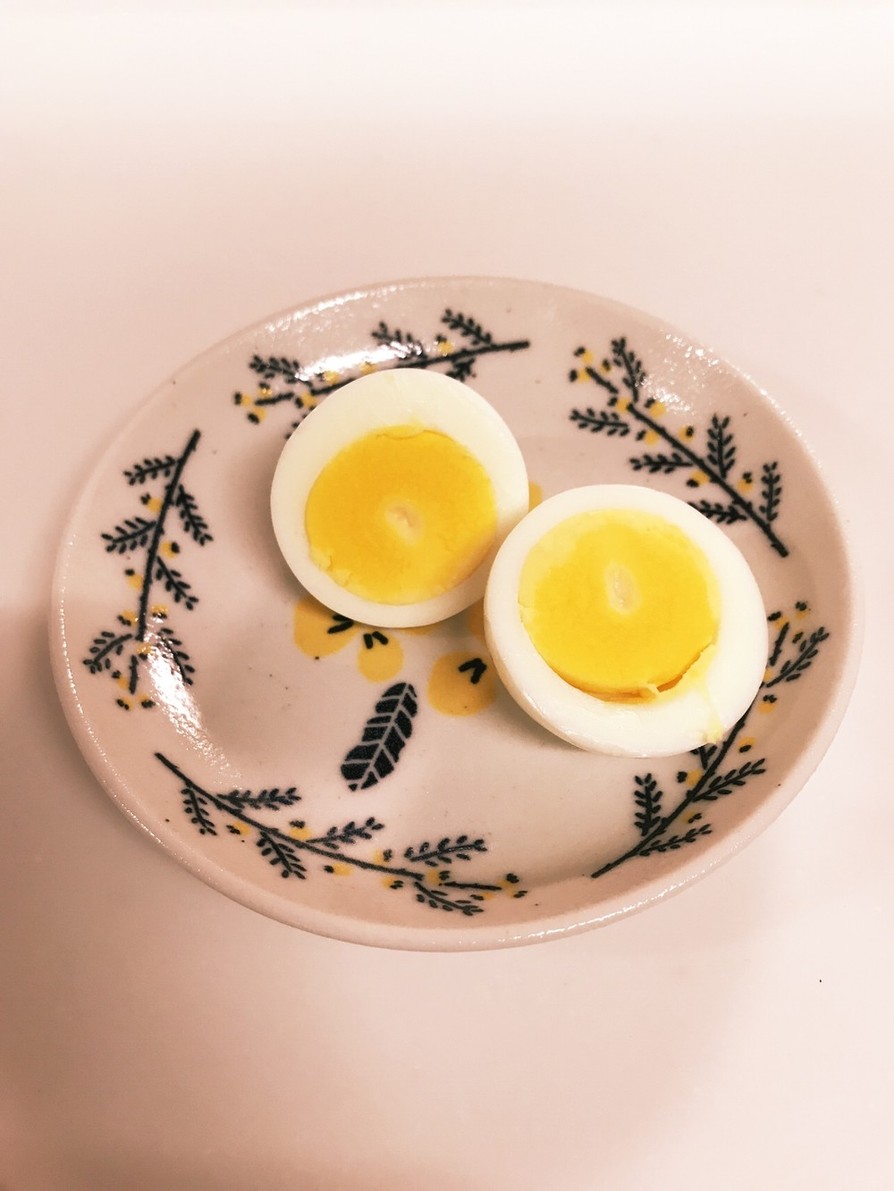 ❁綺麗なゆで卵の切り方❁の画像