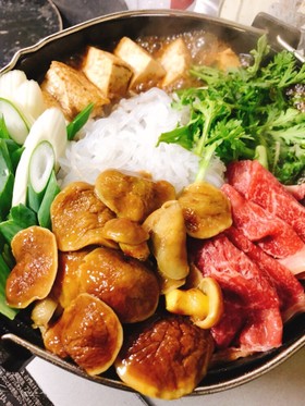 じこぼう(落葉きのこ)と馬肉のすき焼き♪