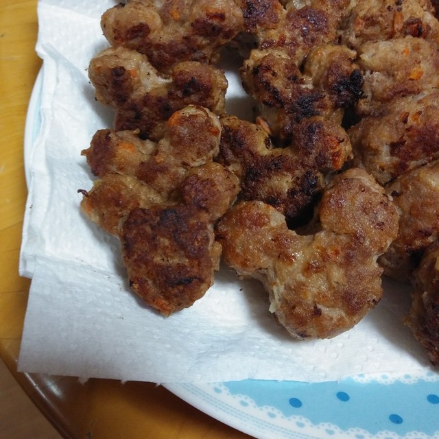 ミッキーハンバーグ レシピ 作り方 By えんたんmama クックパッド 簡単おいしいみんなのレシピが350万品 ミッキーハンバーグ レシピ 作り方 By えんたんmama クックパッド 簡単おいしいみんなのレシピが350万品