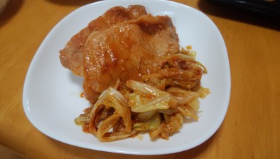 味噌豚のキャベツ蒸しの写真