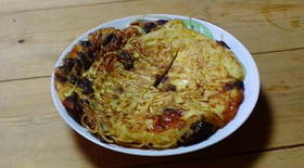 あめ色玉ねぎ入り☆パスタオムレツ
