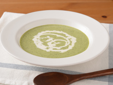 小松菜のグリーンスープの写真
