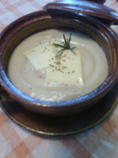 超ヘルシー！豆乳カリフラワースープの写真