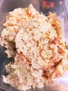 シーチキンコンビーフ(困惑)でポテサラ