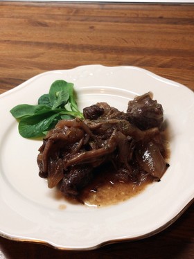 スペアリブと豚ヒレ肉の赤ワイン煮込み♪