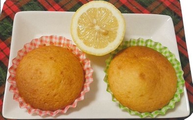 広島レモンのカリっフワっケーキの写真